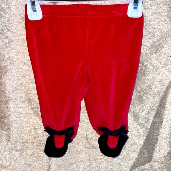 NEW.  Girls 3 months Holiday Outfit. - Picture 4 of 8